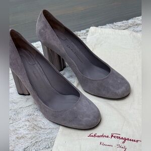 Ferragamo Grey suede leather “Lucca” pumps. Authentic. US Size 5.5